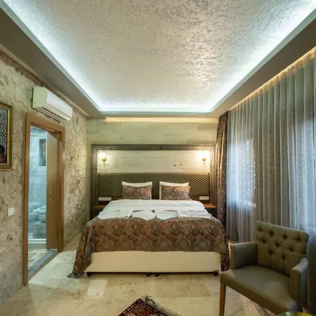 Ahiyan Hotel Üchisar