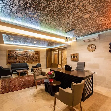 Ahiyan Hotel