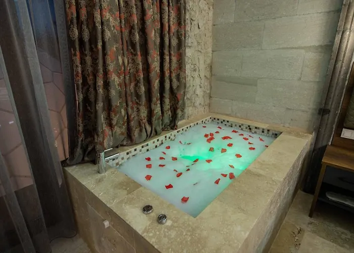 فندق Ahiyan أُتْشيسار