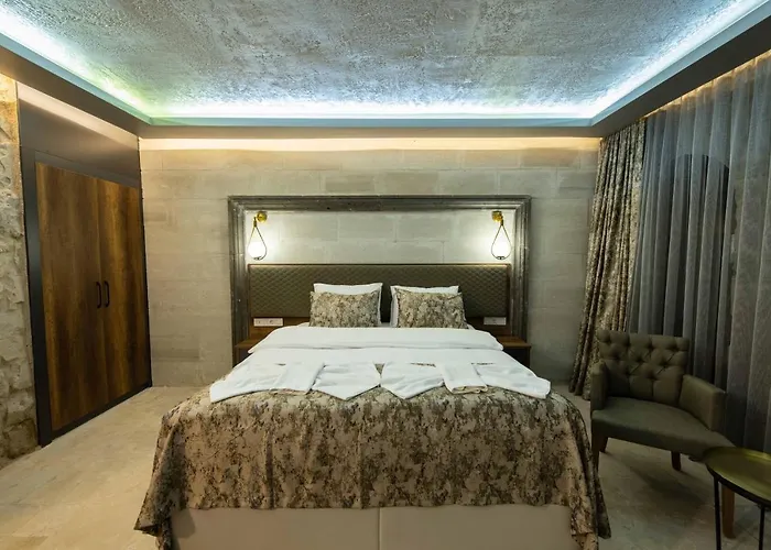 Ahiyan * 乌奇希萨尔